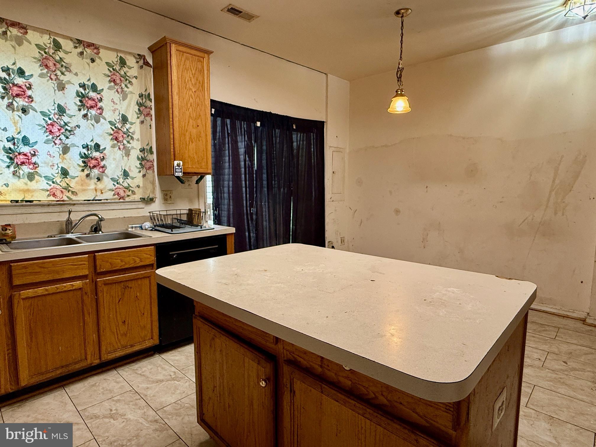 13133 PARK CRESCENT CIRCLE