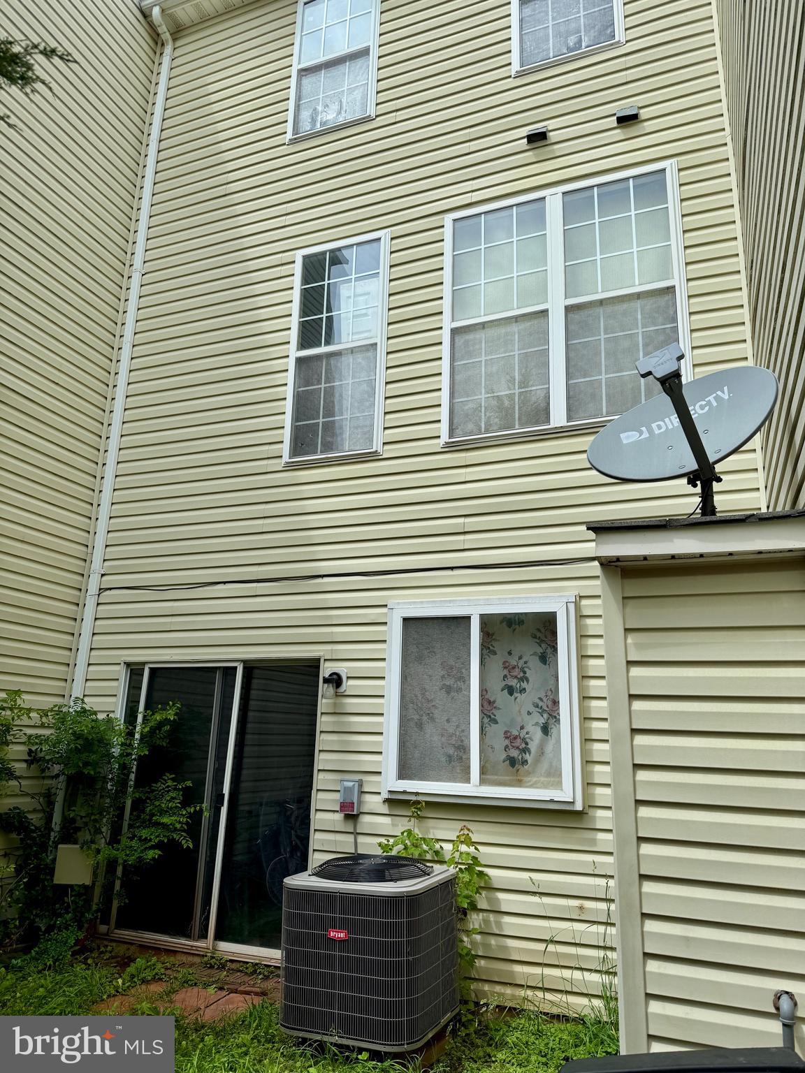 13133 PARK CRESCENT CIRCLE