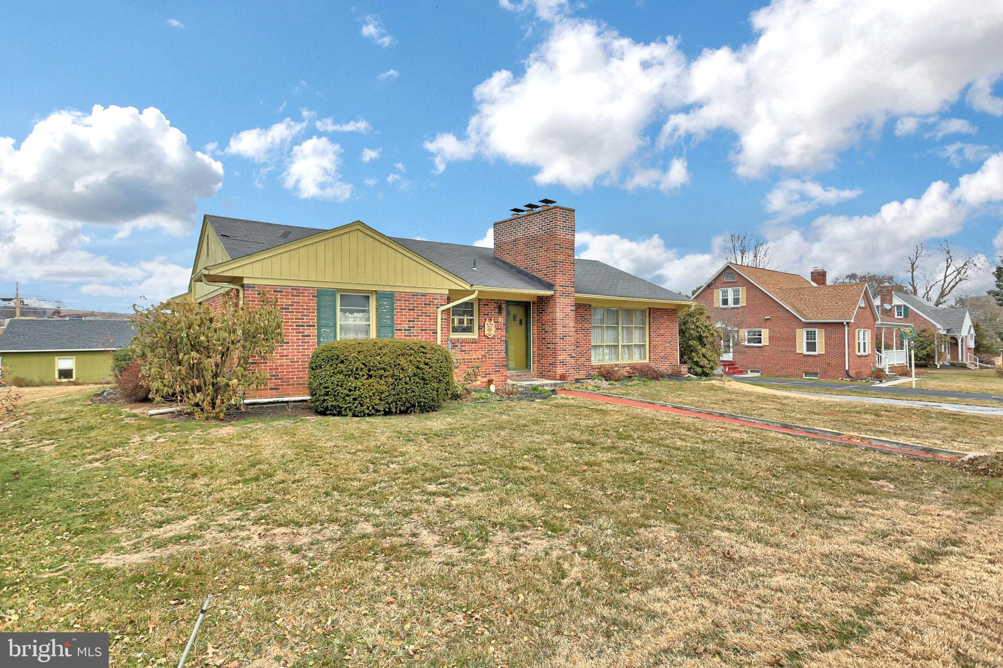 SPRING GROVE BORO - Residential