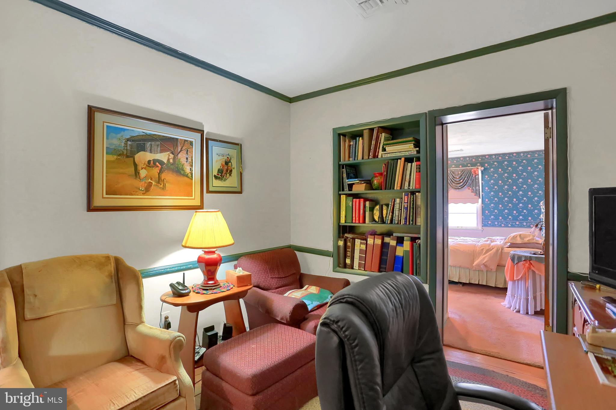 SPRING GROVE BORO - Residential
