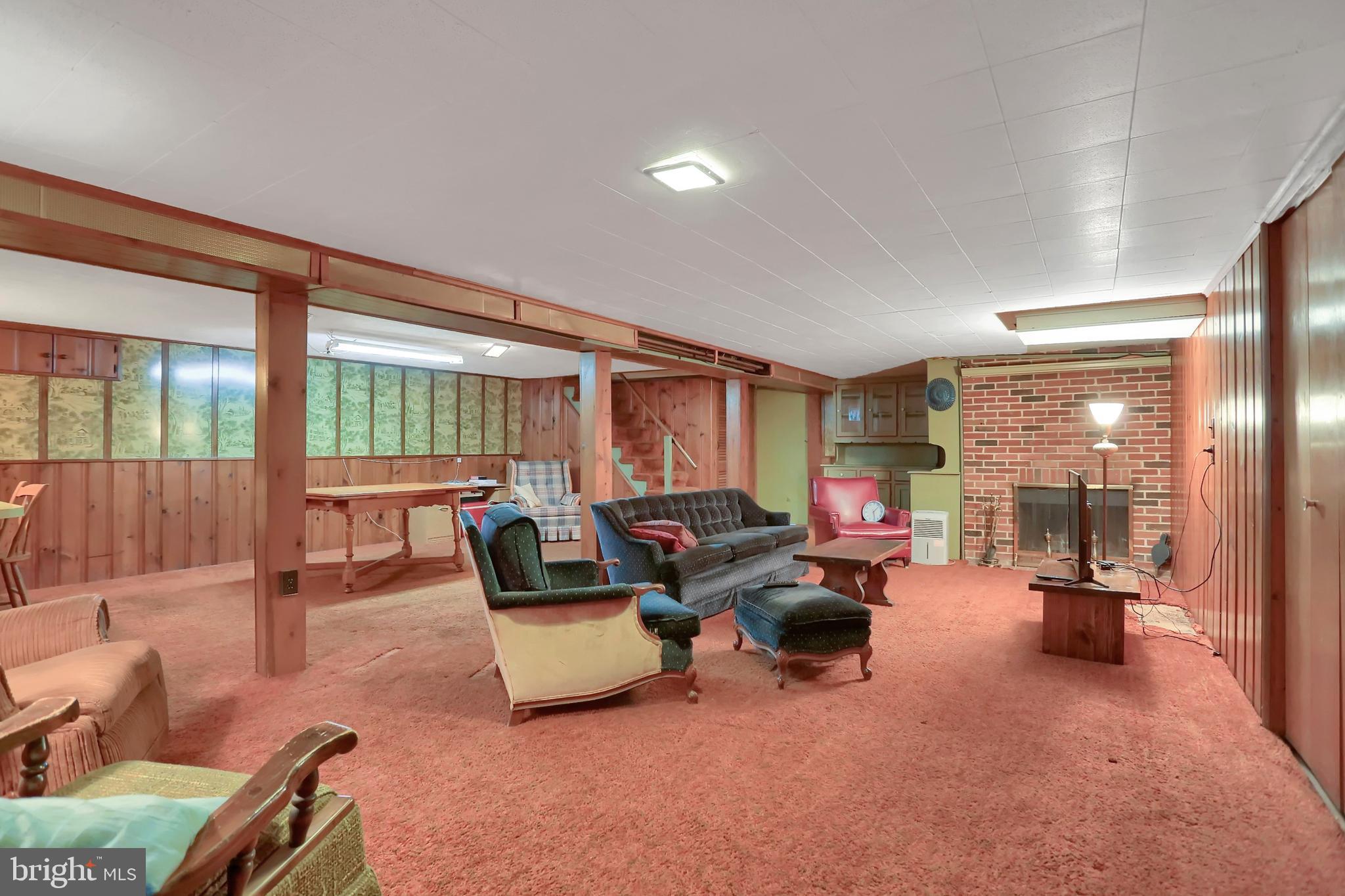 SPRING GROVE BORO - Residential