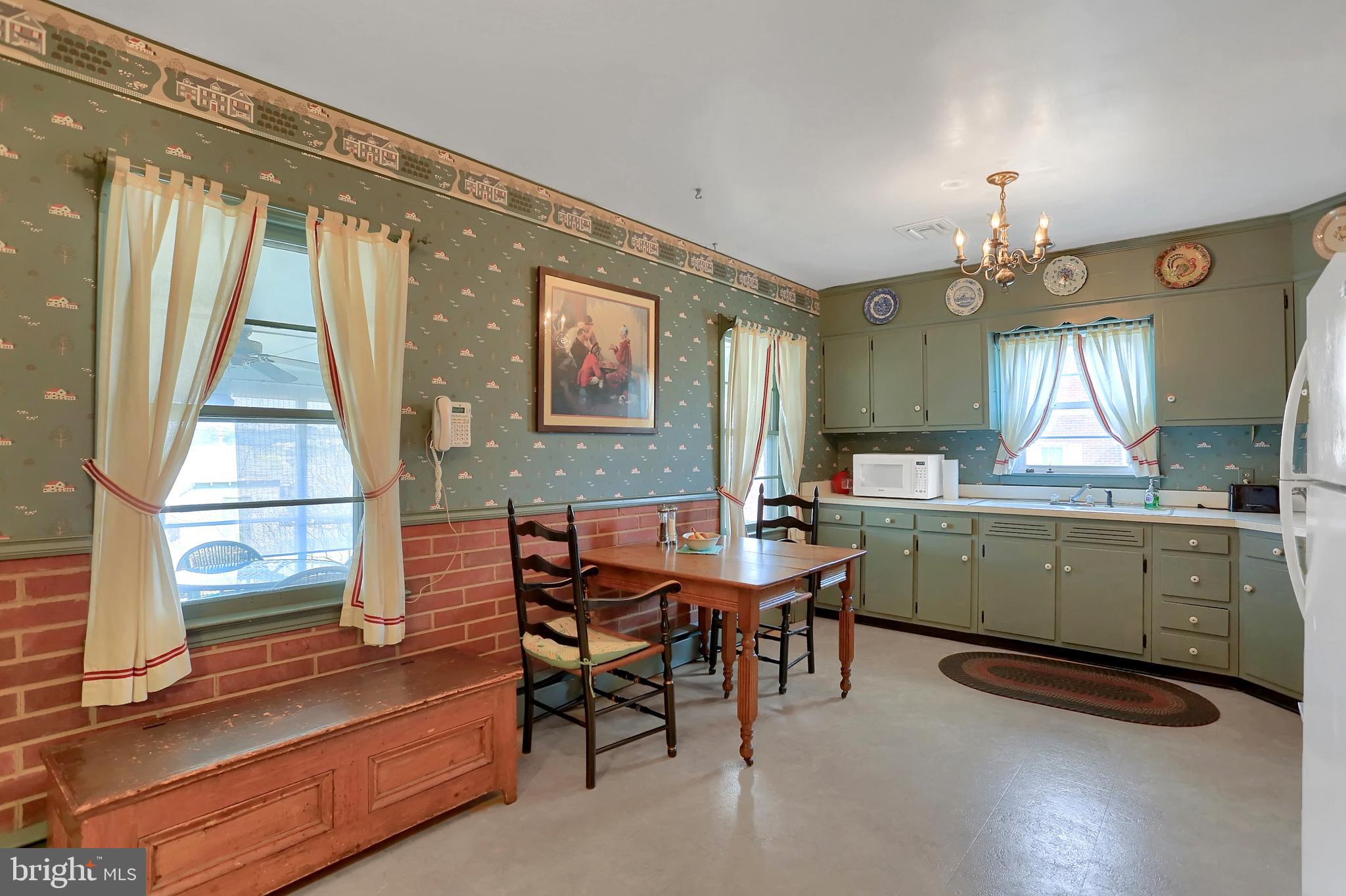SPRING GROVE BORO - Residential