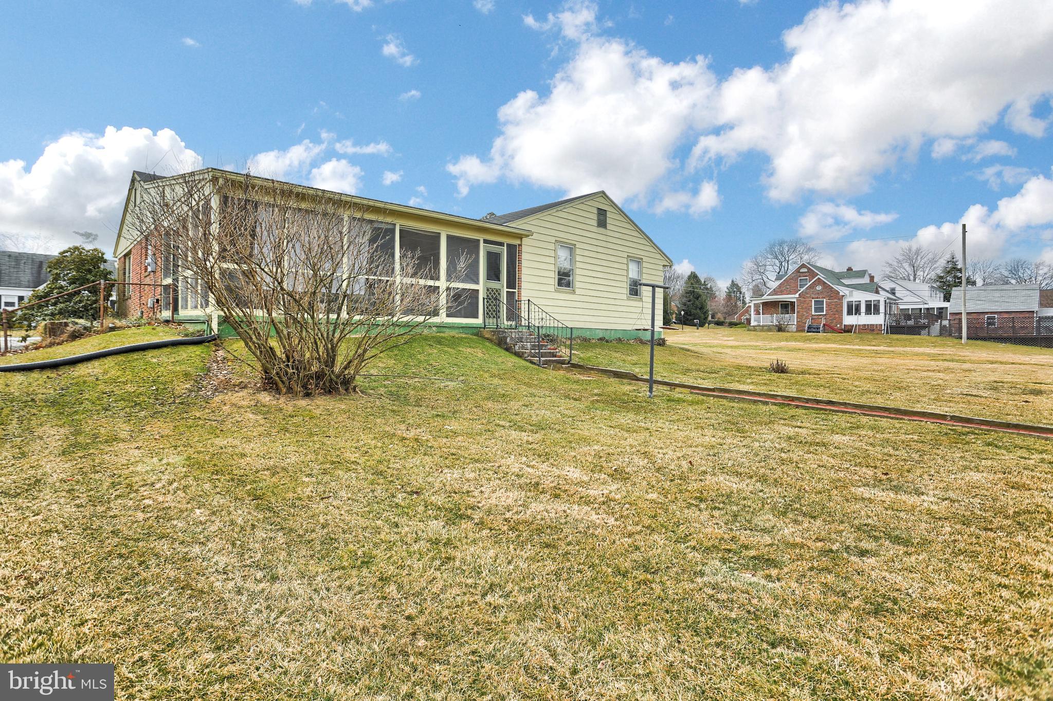 SPRING GROVE BORO - Residential