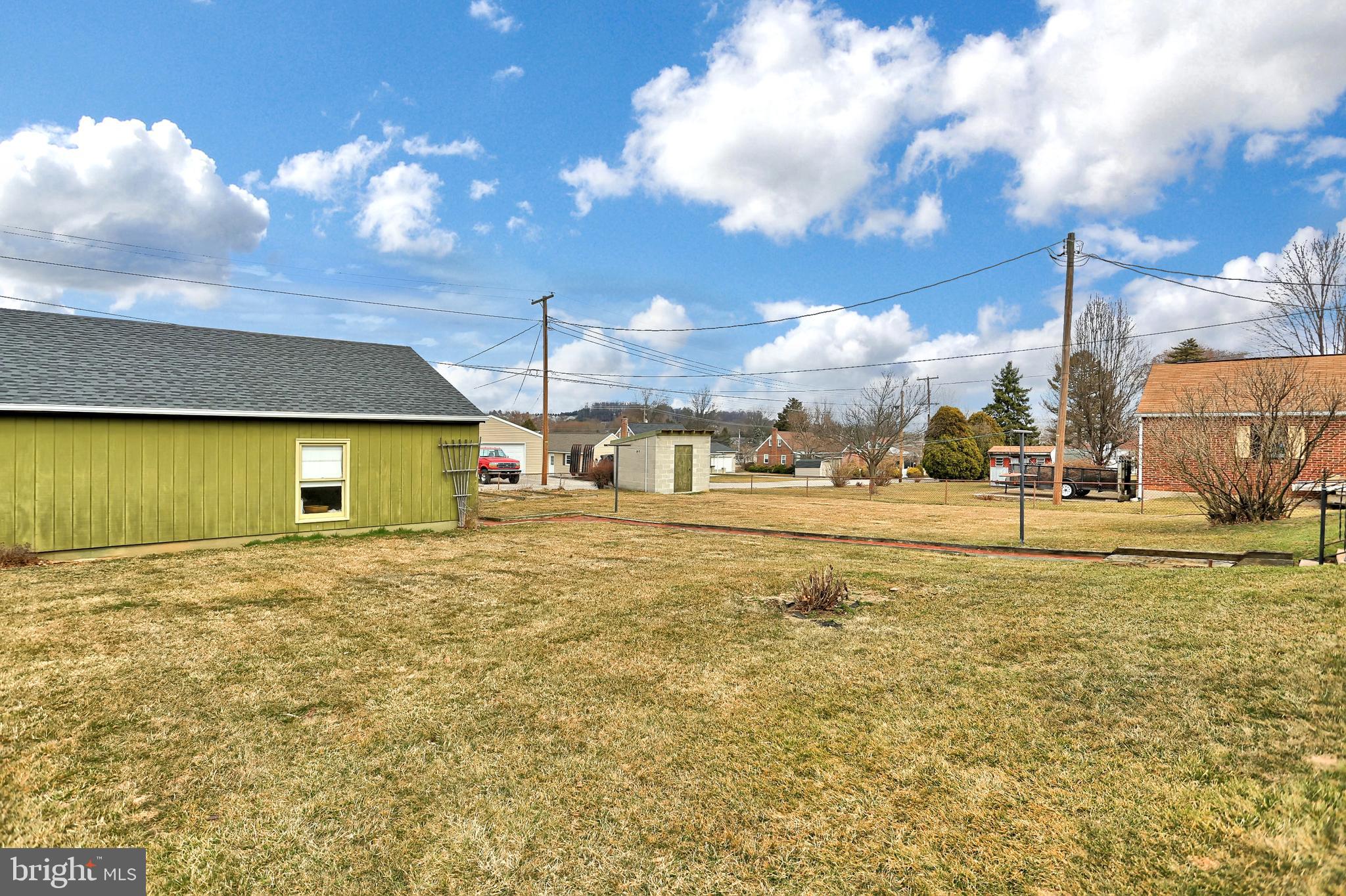 SPRING GROVE BORO - Residential