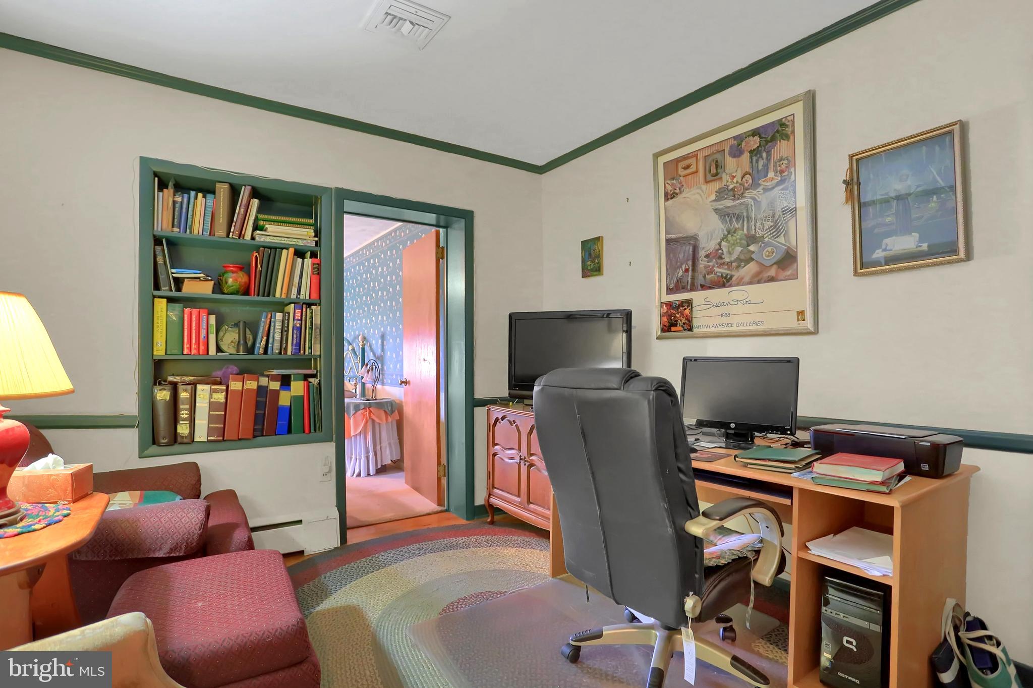 SPRING GROVE BORO - Residential
