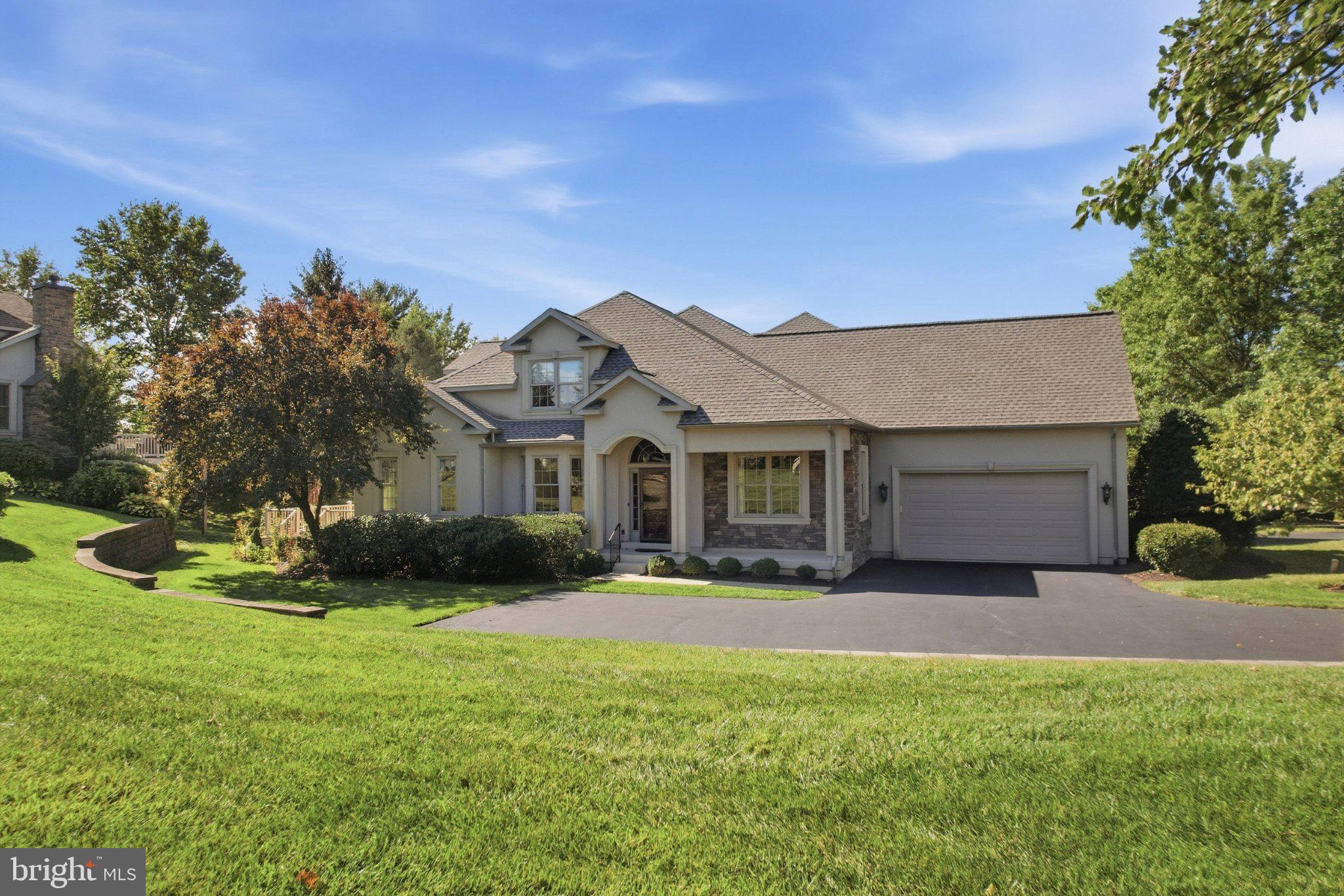 199 COUNTRY CLUB DRIVE