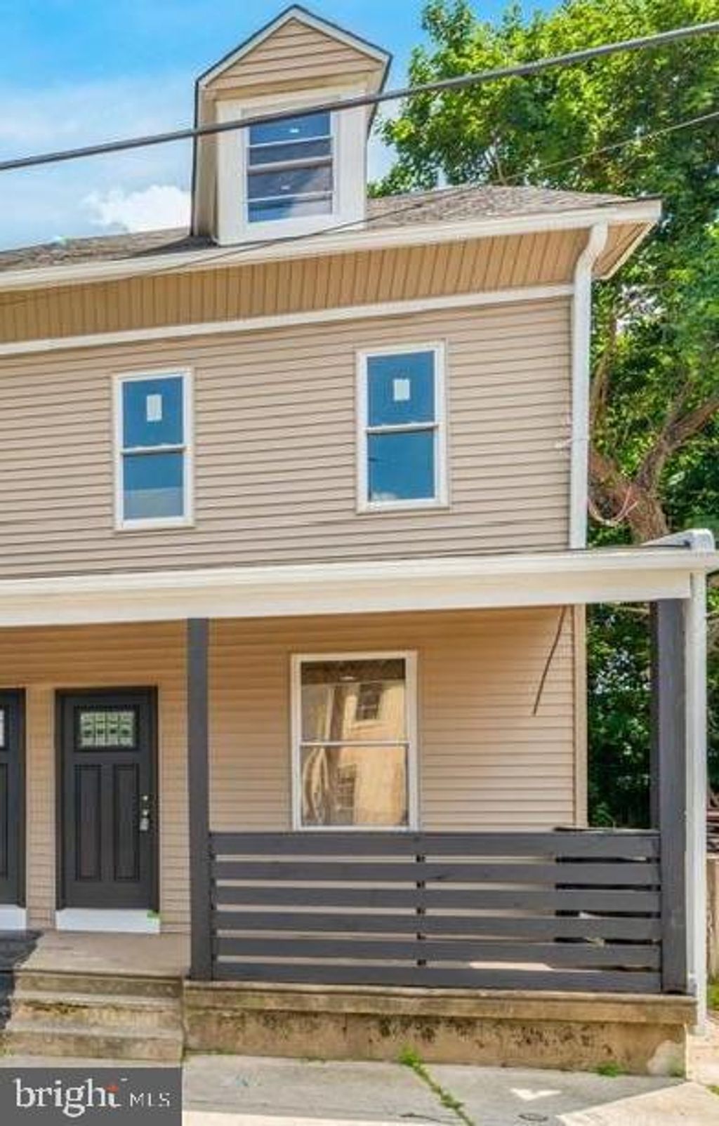 Photo of 428 Chestnut Street, DARBY, PA 19023 (MLS # PADE2108410)