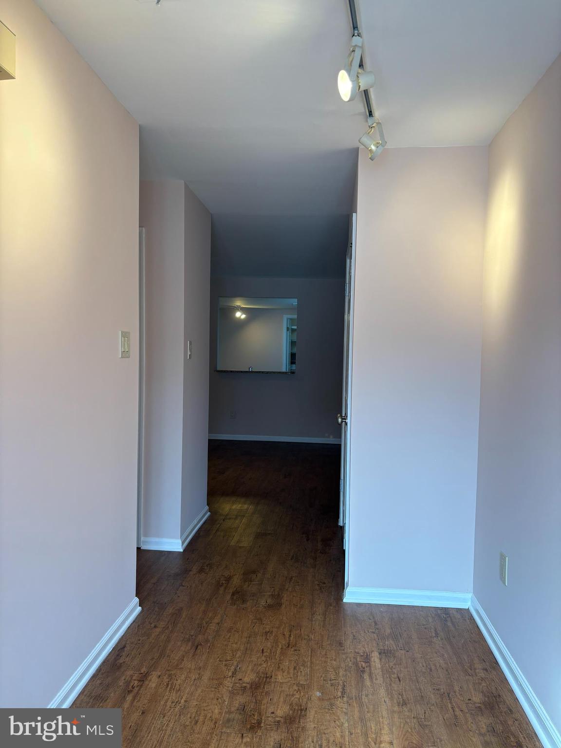 303 MOUNTAINVIEW DRIVE 303