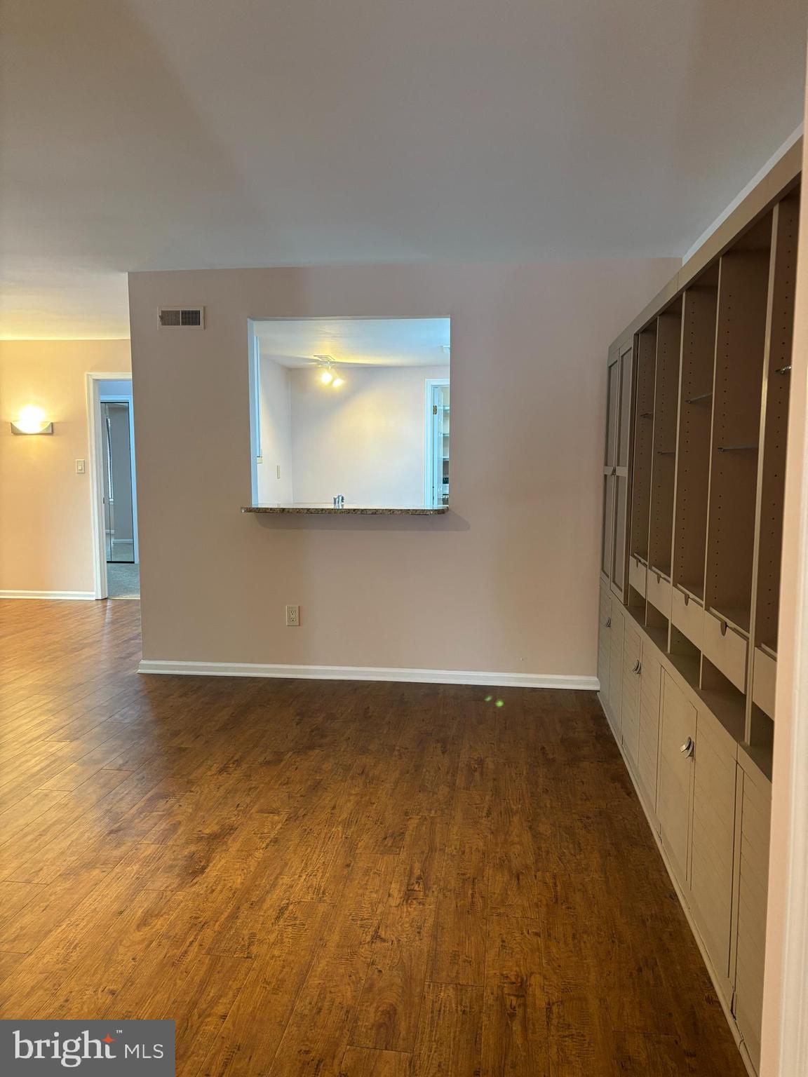 303 MOUNTAINVIEW DRIVE 303