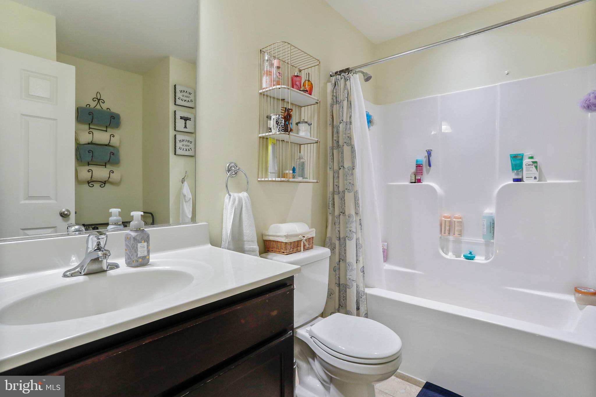 RIDGES OF TUSCARORA - Residential