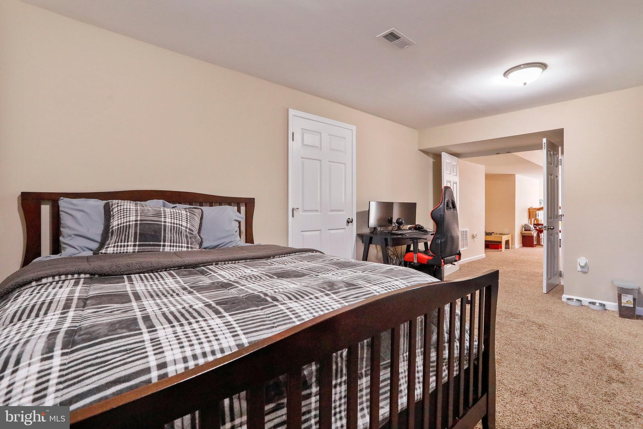 RIDGES OF TUSCARORA - Residential