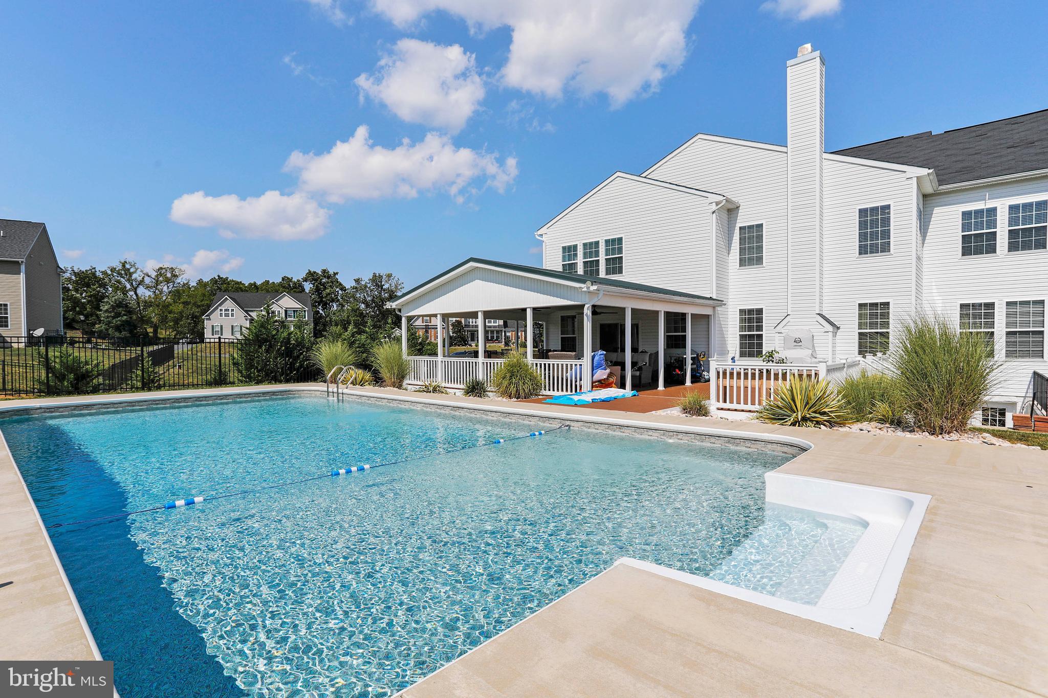 RIDGES OF TUSCARORA - Residential