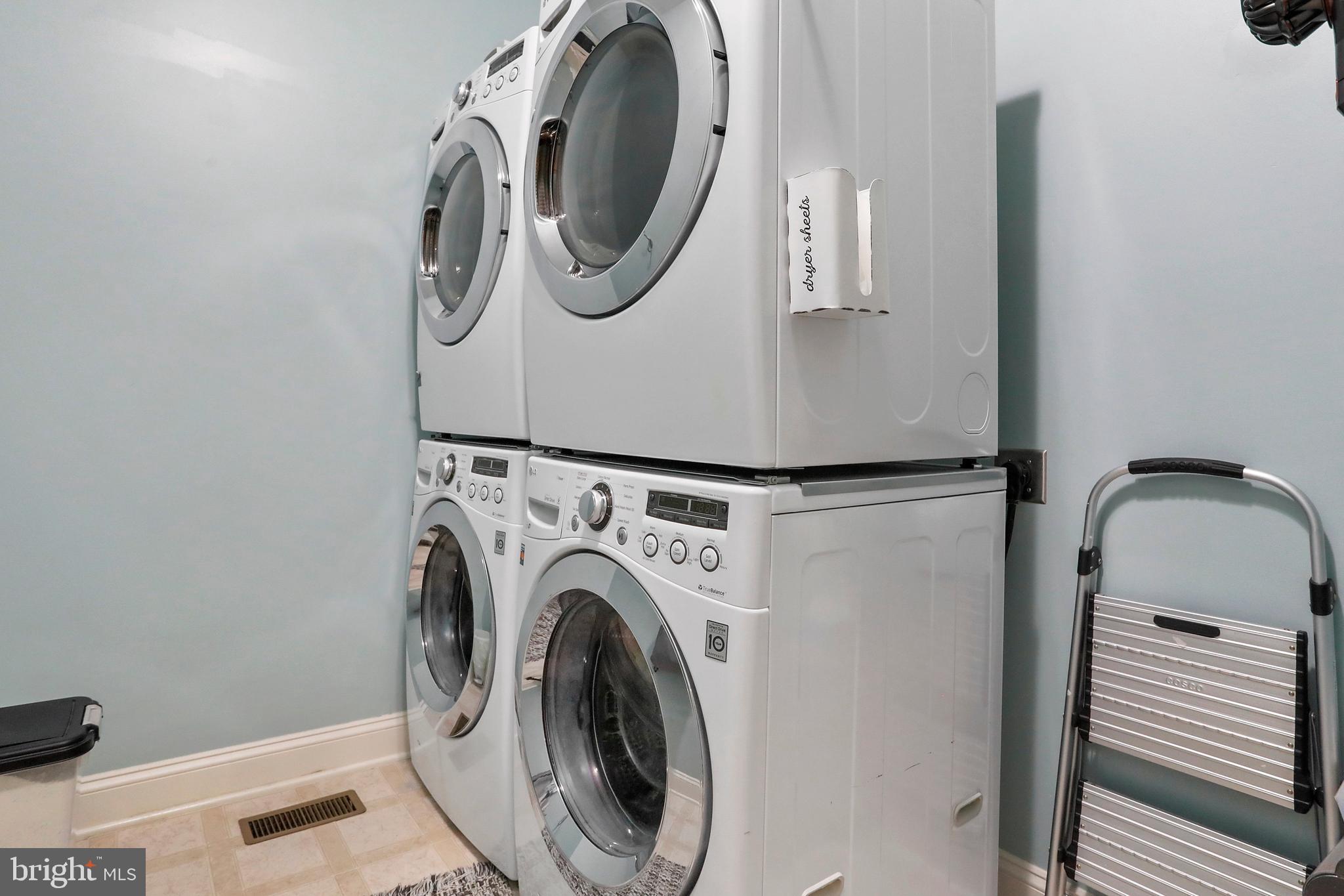 RIDGES OF TUSCARORA - Residential