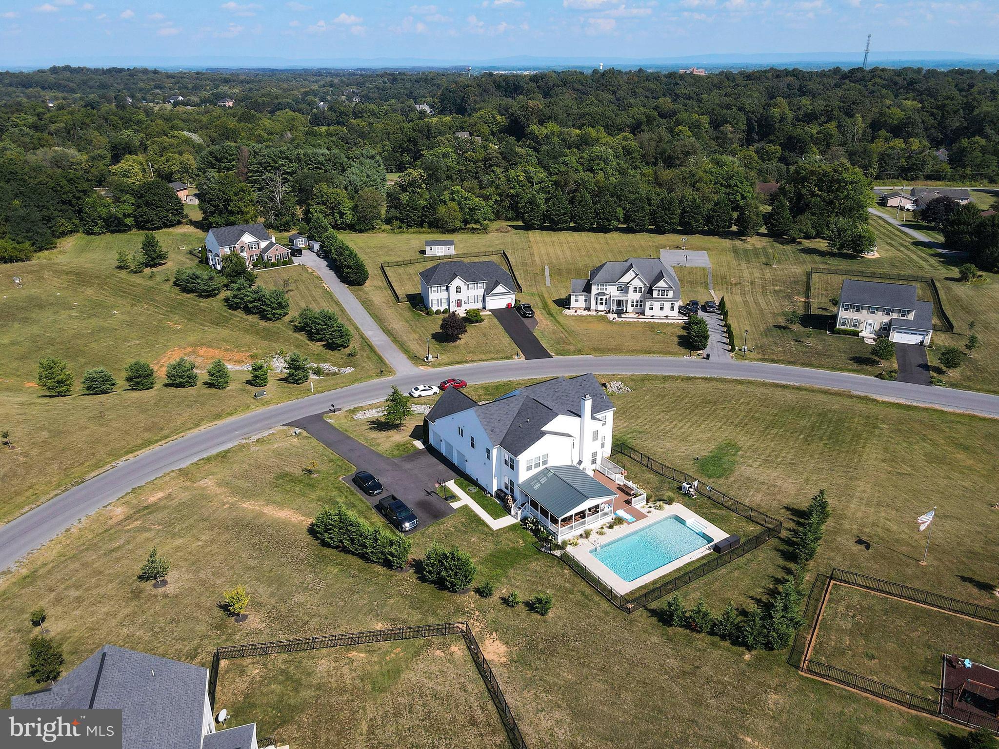 RIDGES OF TUSCARORA - Residential