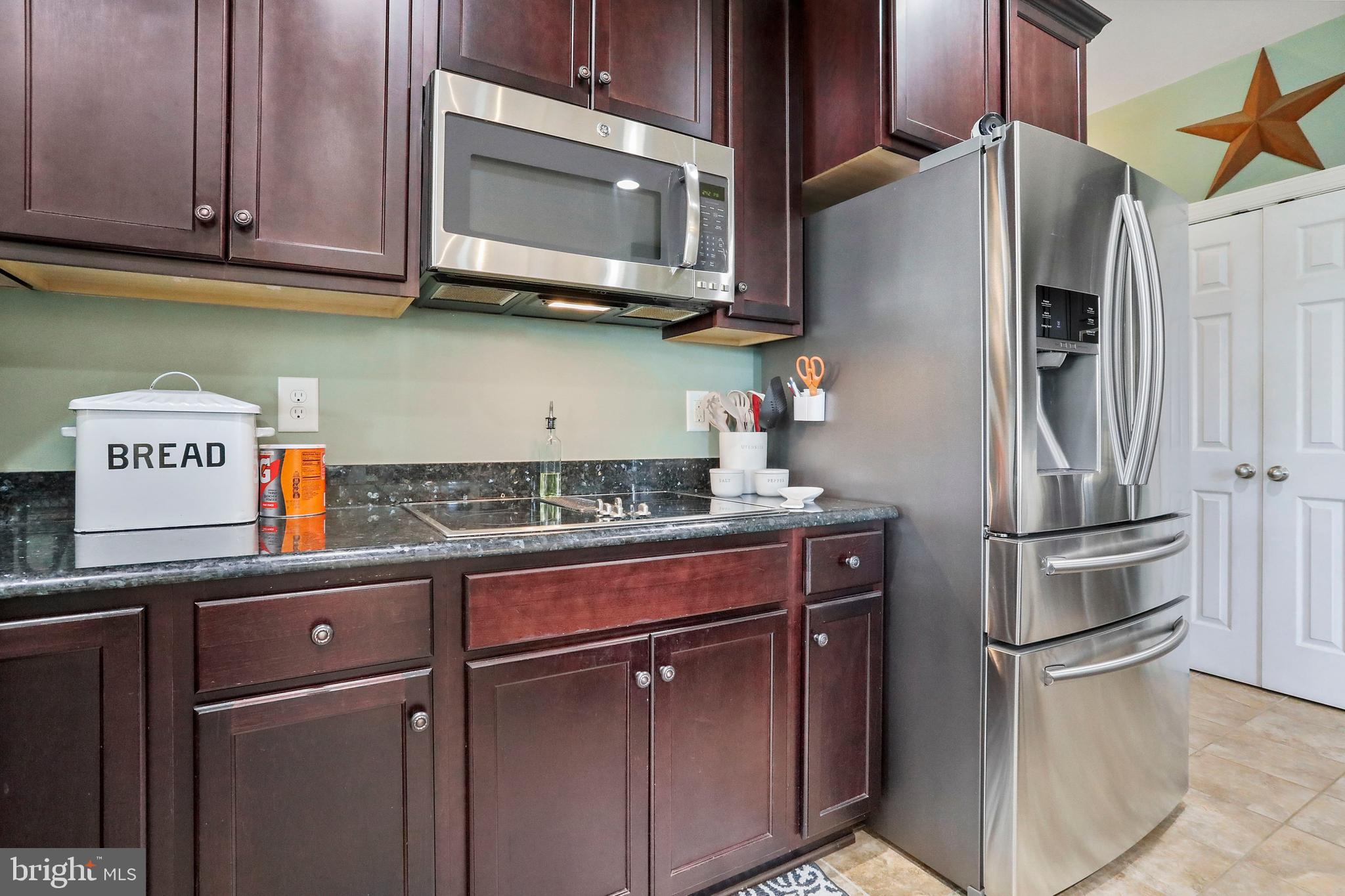 RIDGES OF TUSCARORA - Residential