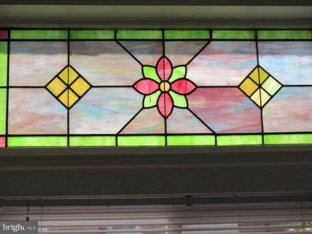 RIVERSIDE - Residential Lease