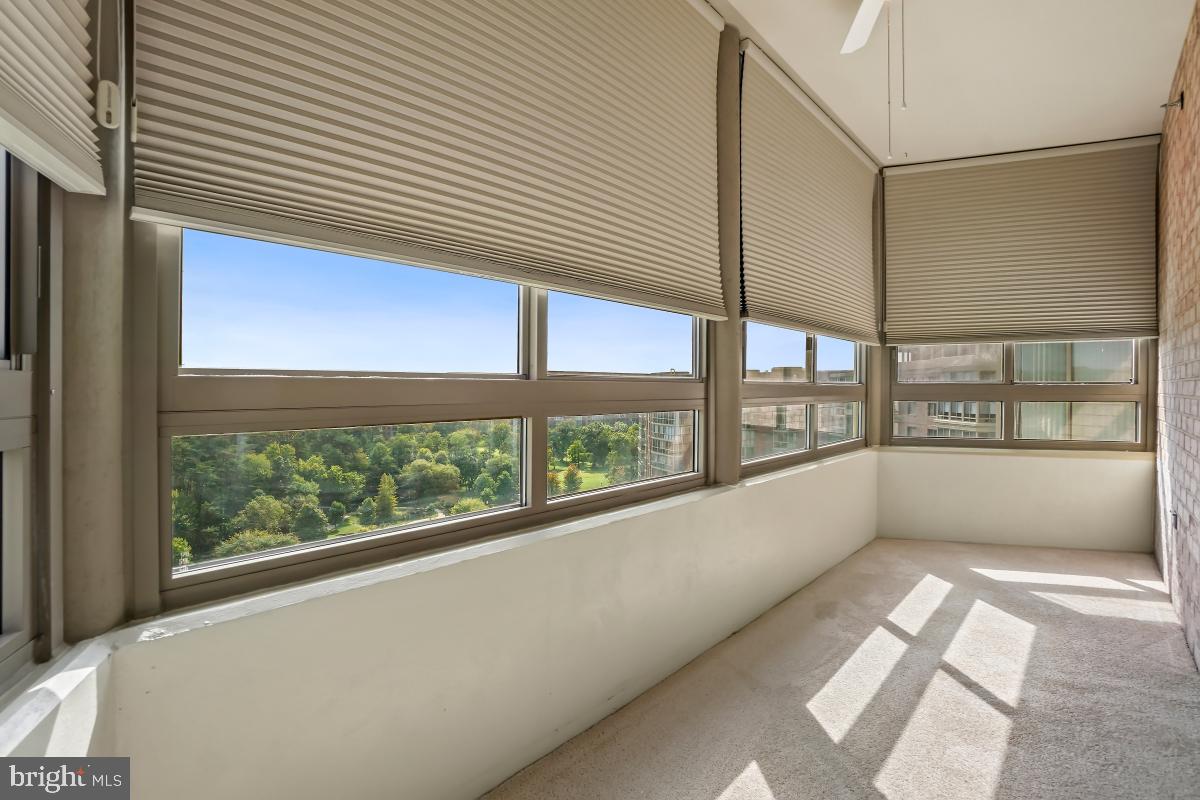 OVERLOOK AT LEISURE WORLD - Residential