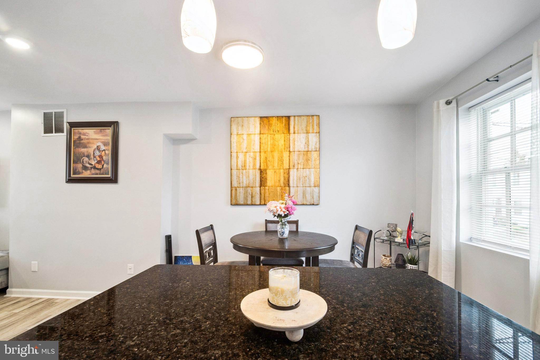 FOUR BY FOUR - Residential