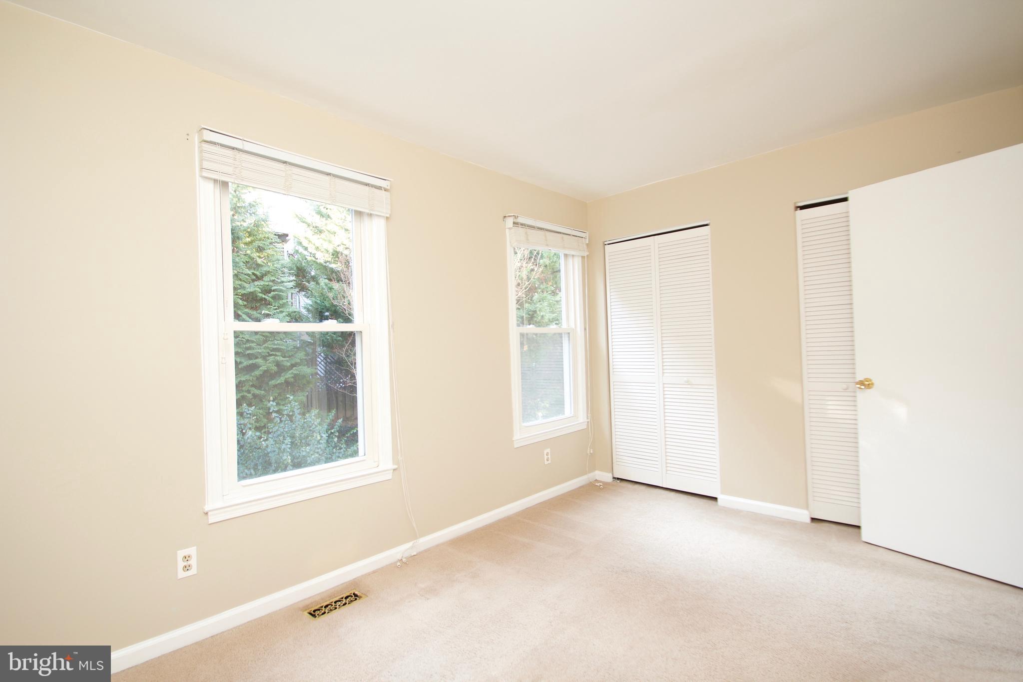 GREENCASTLE MANOR - Residential Lease