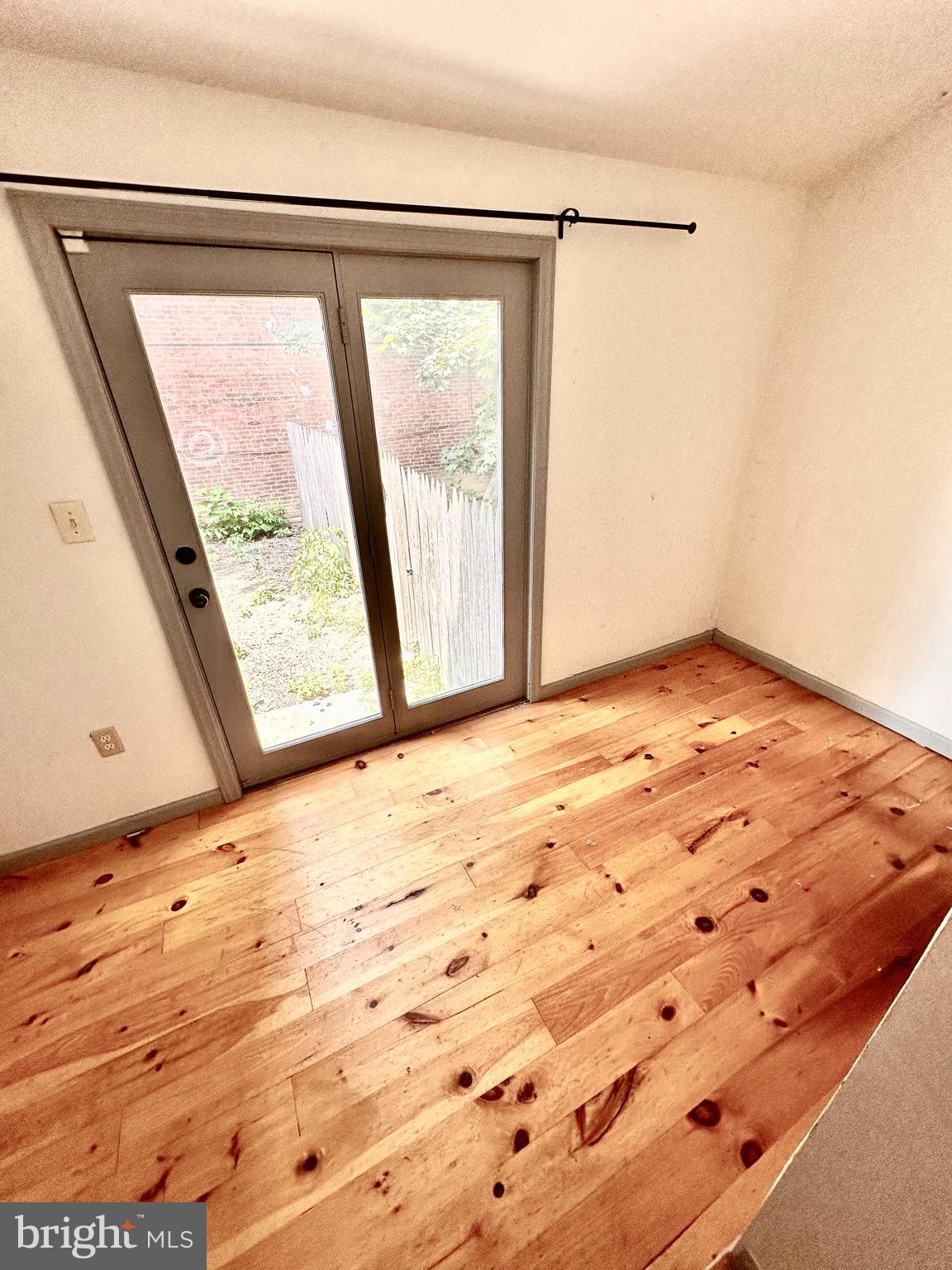 GERMANTOWN - Residential Lease