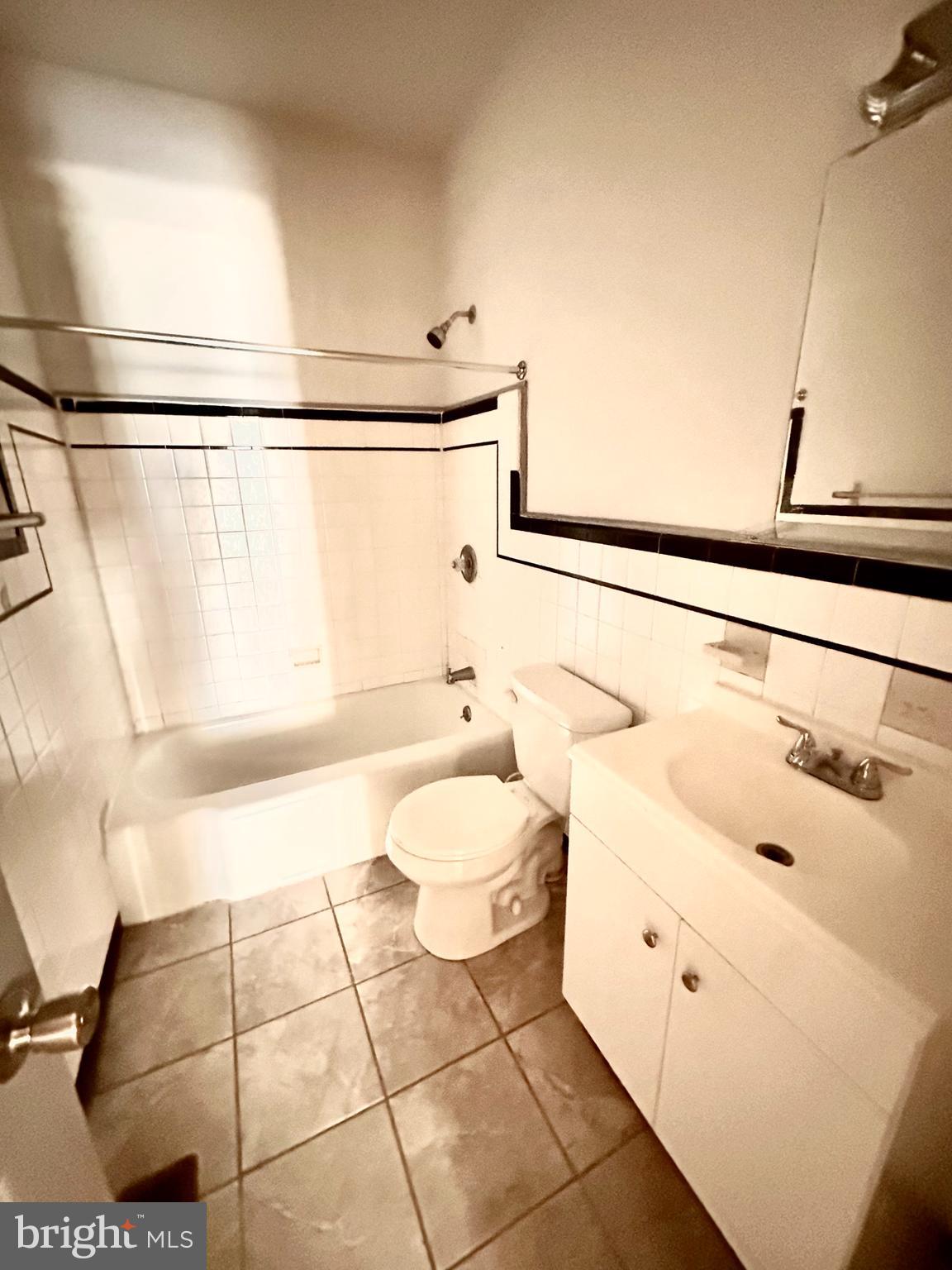 GERMANTOWN - Residential Lease