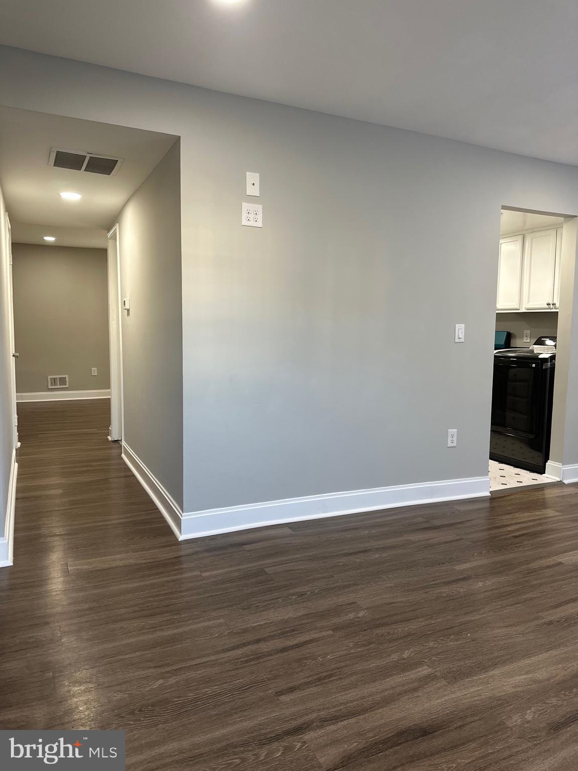 WILLIAMSTOWN - Residential