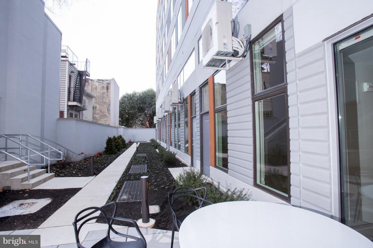 OLD CITY - Residential Lease