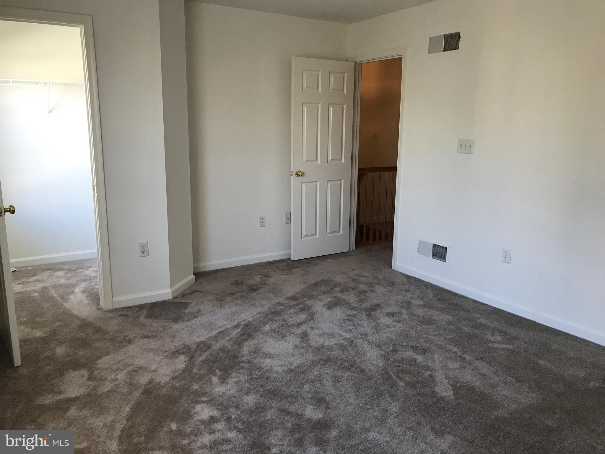 WEST MANHEIM - Residential