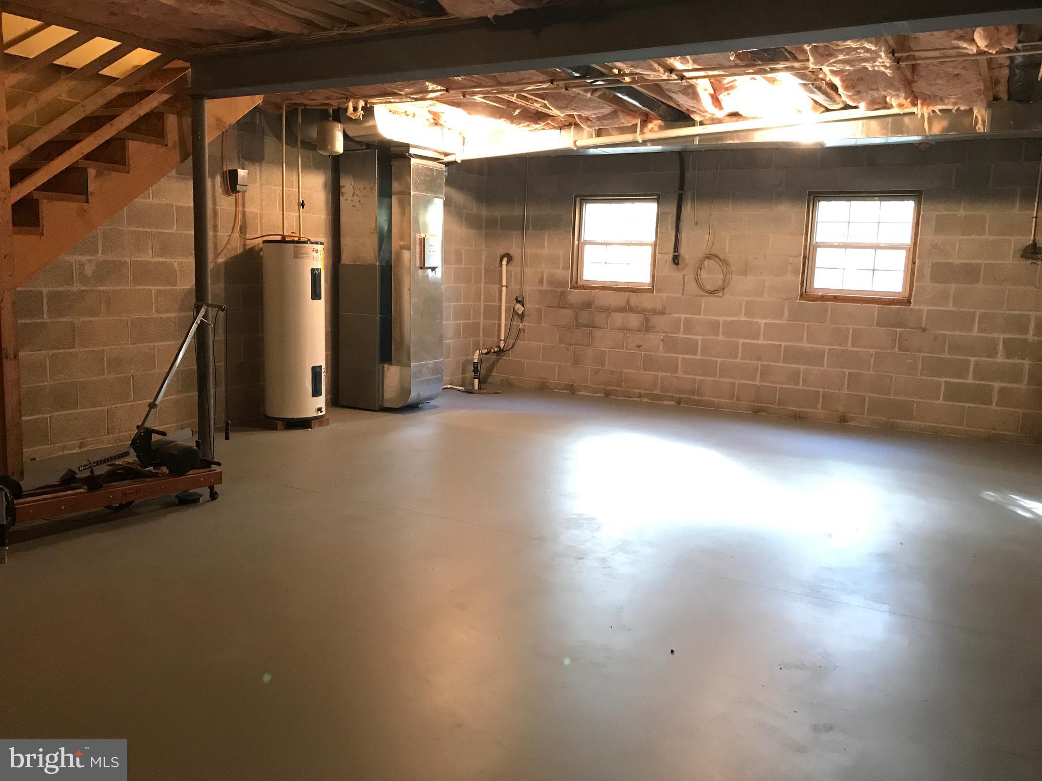 WEST MANHEIM - Residential