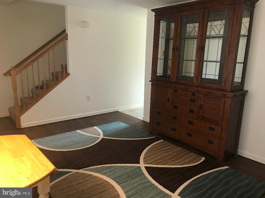 WEST MANHEIM - Residential