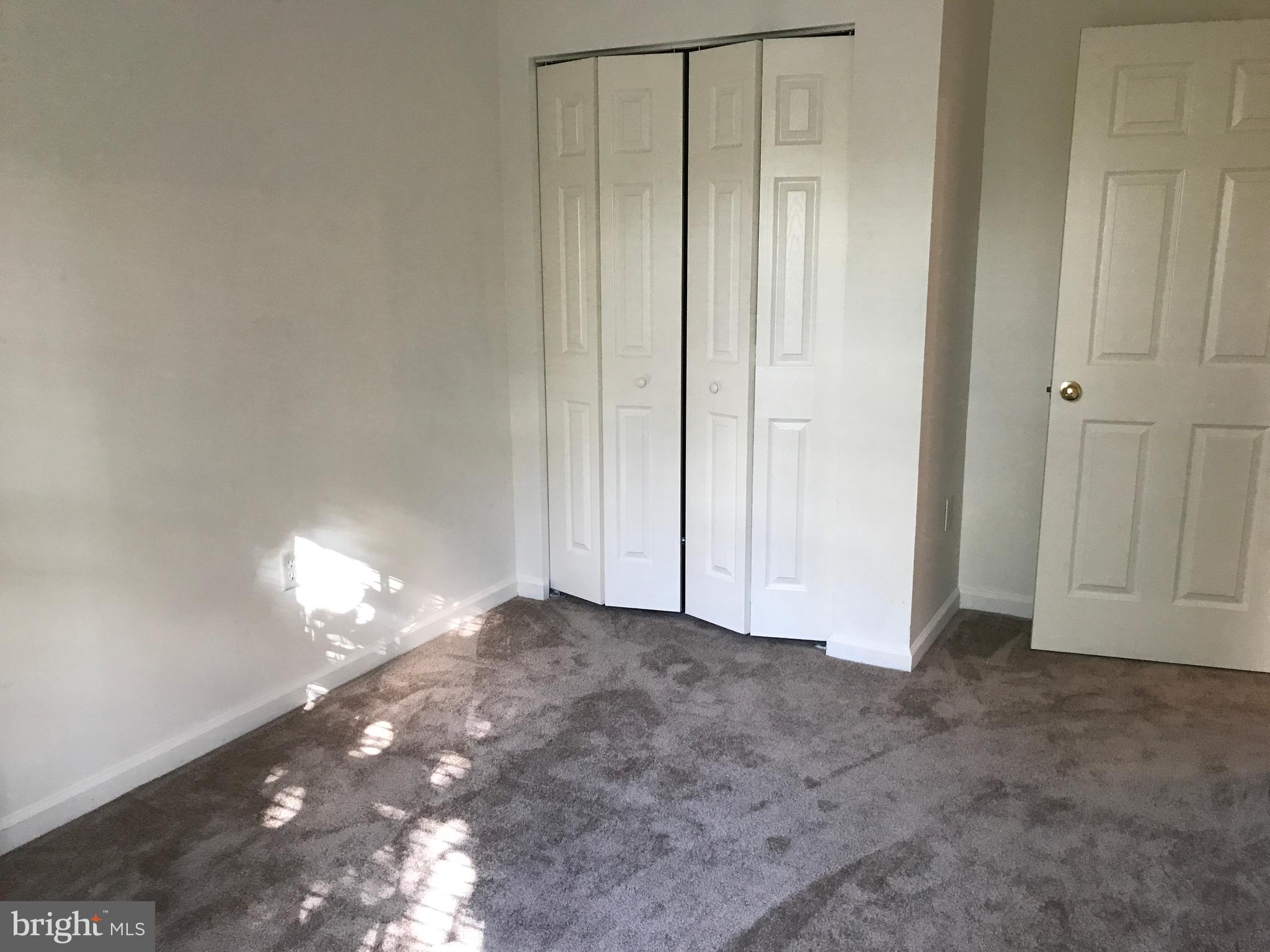 WEST MANHEIM - Residential