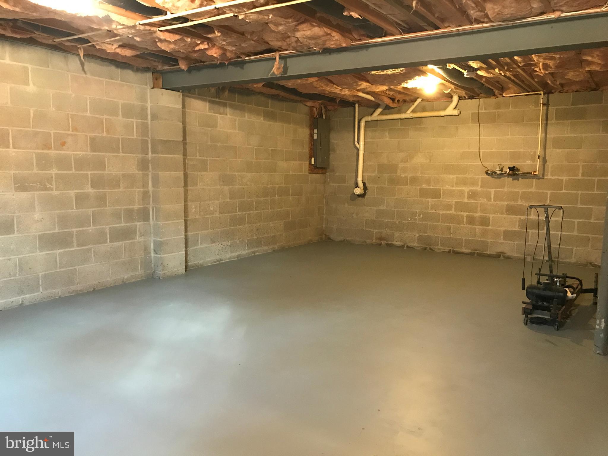 WEST MANHEIM - Residential