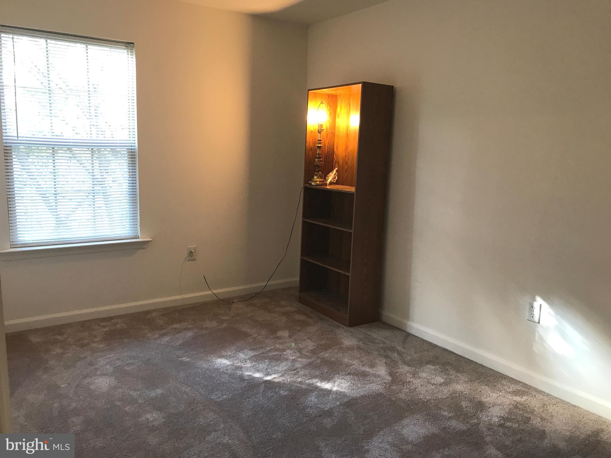 WEST MANHEIM - Residential