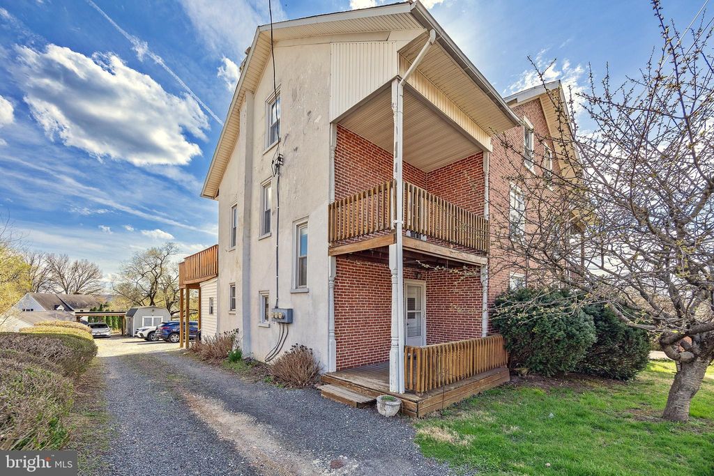 Photo of 115 Egypt Road, MONT CLARE, PA 19453 (MLS # PAMC2171658)