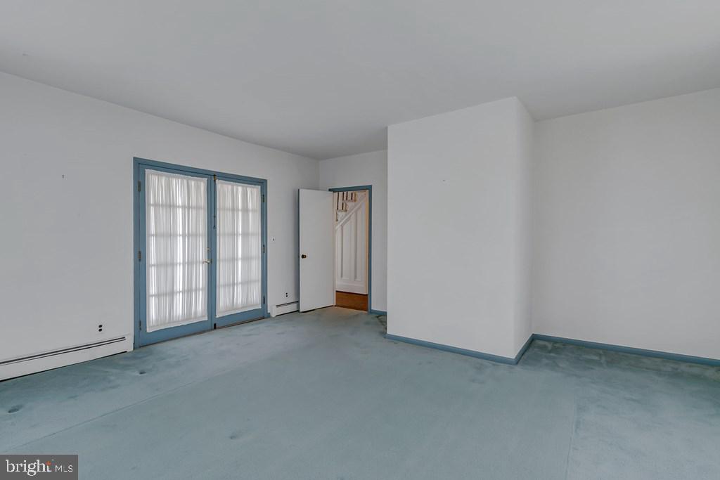 REEDVILLE - Residential