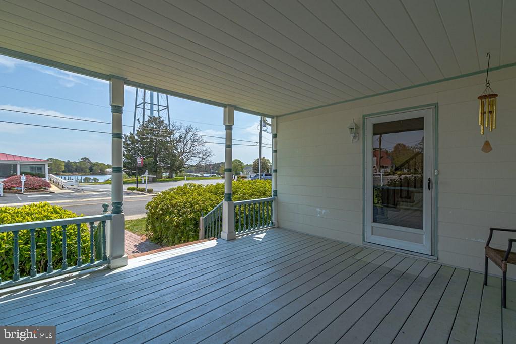 742 MAIN STREET