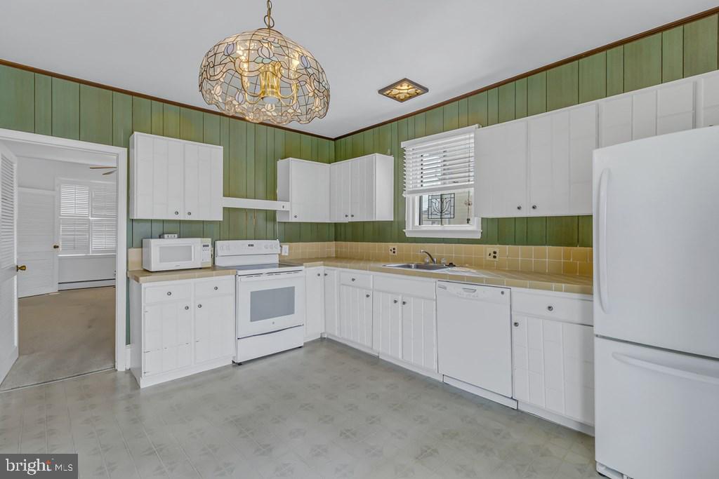 REEDVILLE - Residential