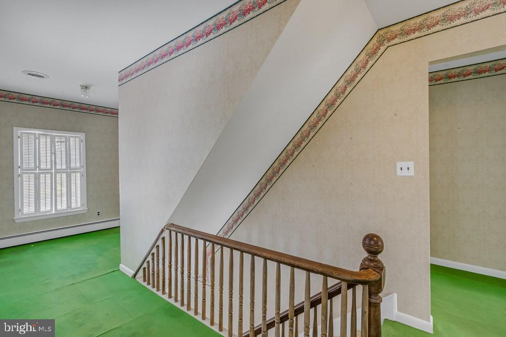 REEDVILLE - Residential