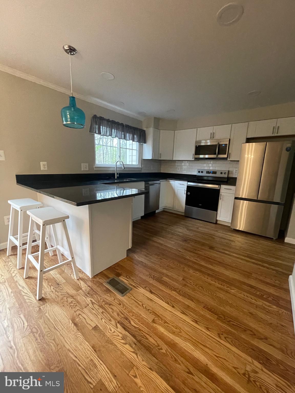 LAKE RIDGE - Residential