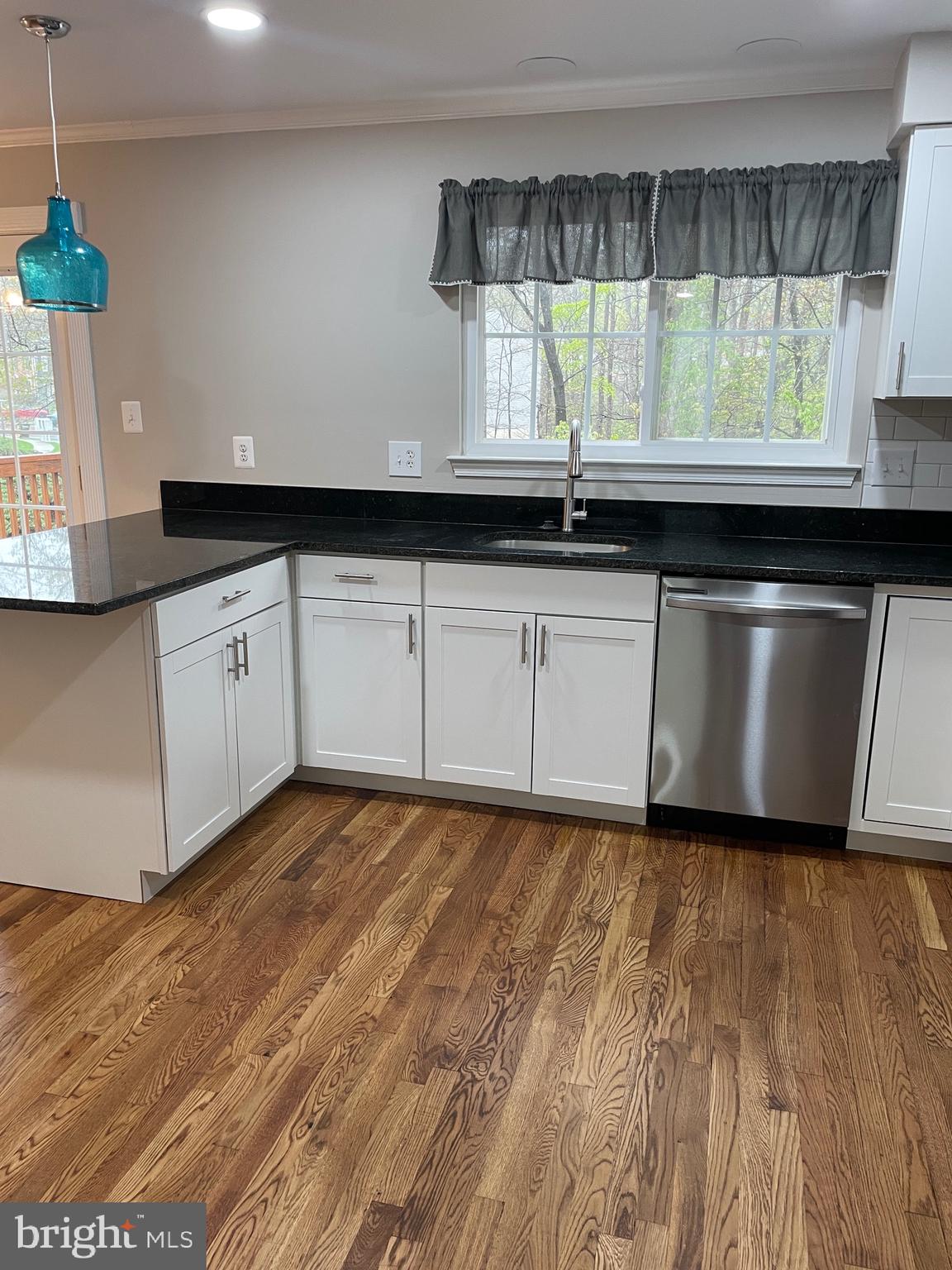 LAKE RIDGE - Residential