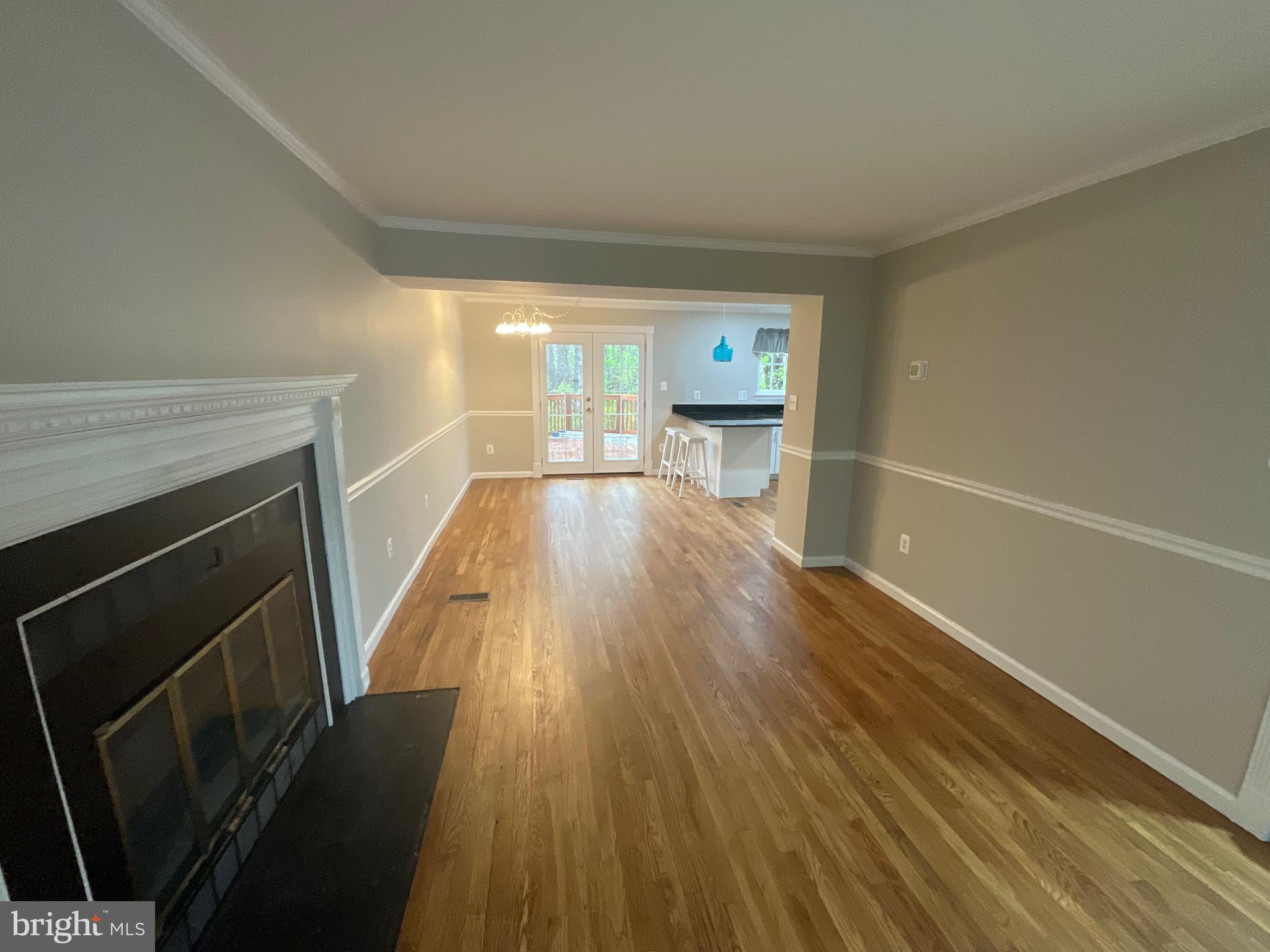 LAKE RIDGE - Residential