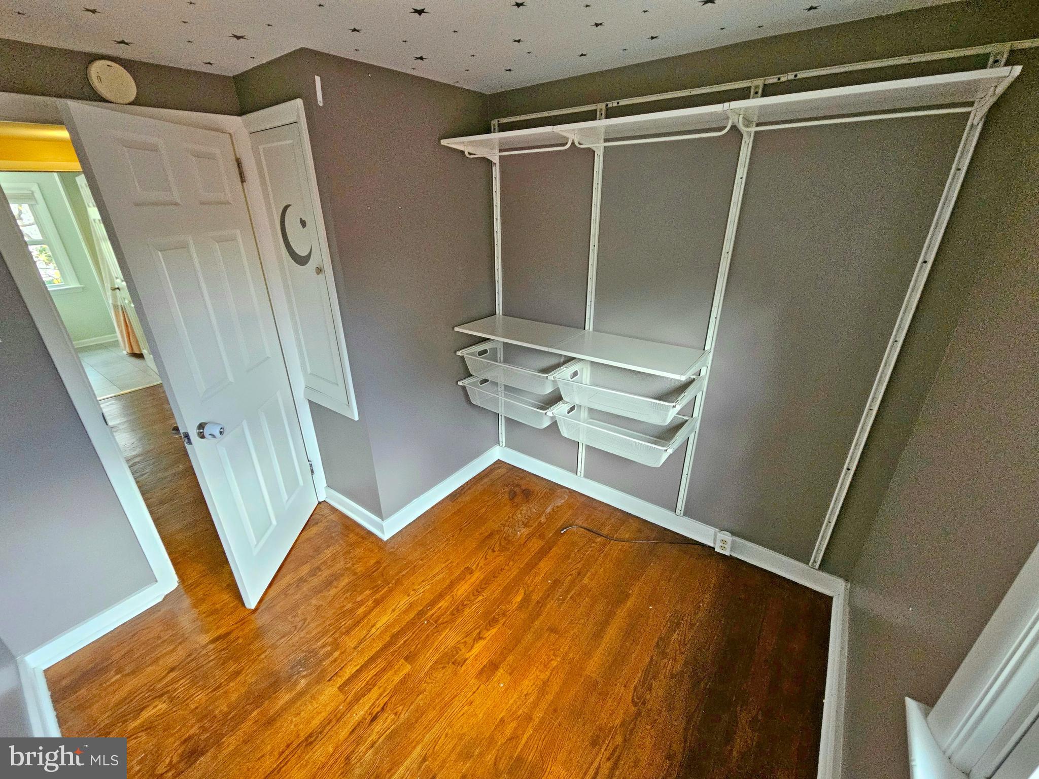 WEST SIDE OF CITY - Residential