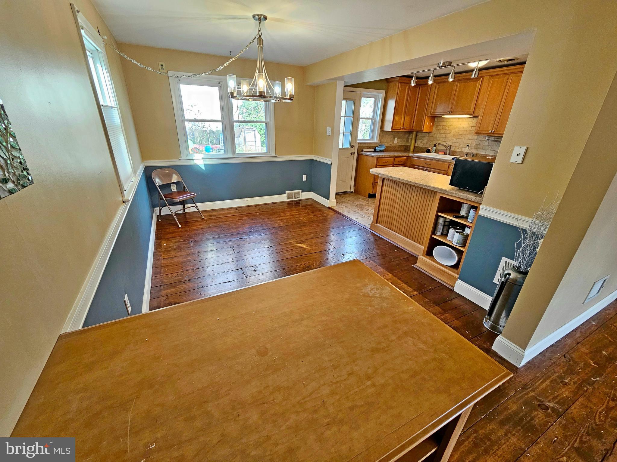 WEST SIDE OF CITY - Residential