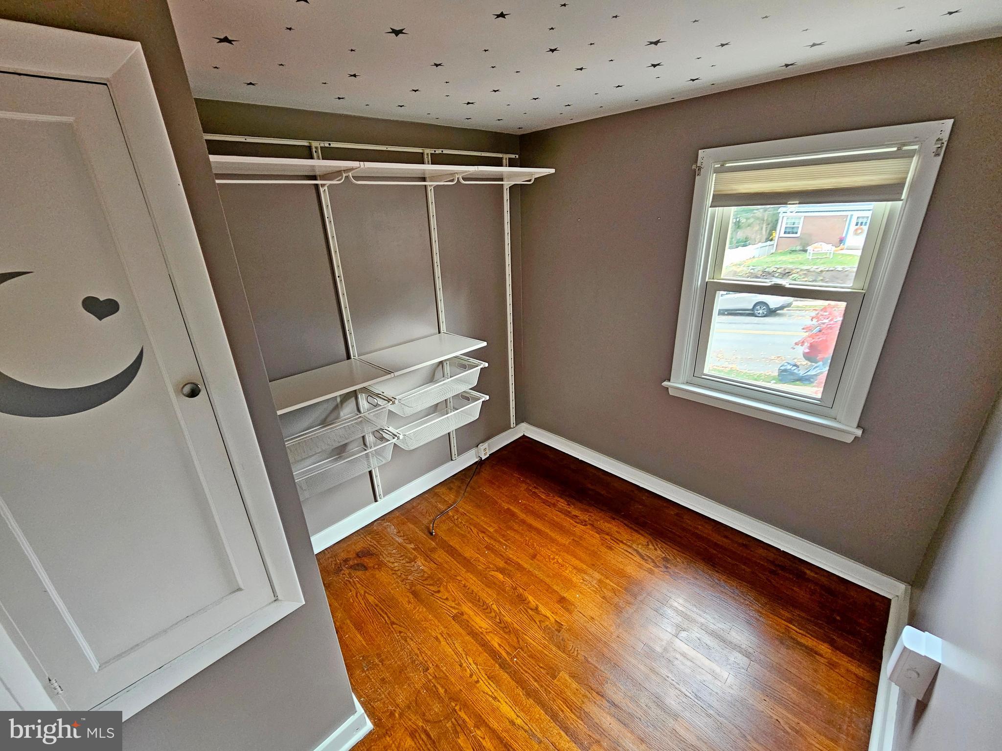 WEST SIDE OF CITY - Residential