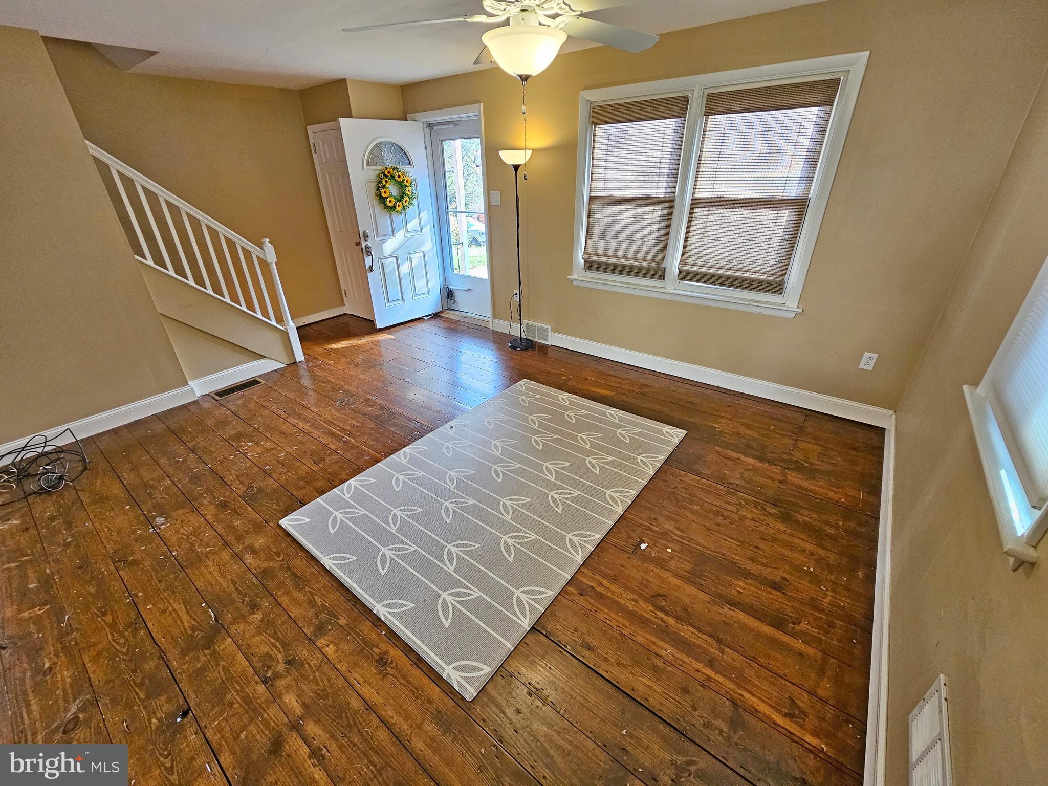 WEST SIDE OF CITY - Residential