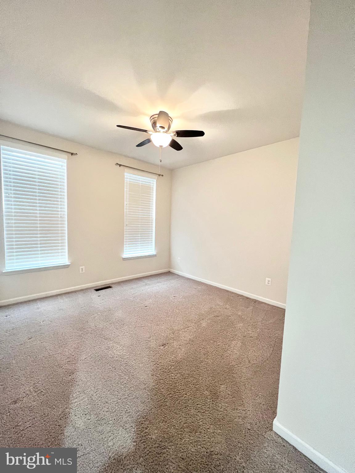 EMBREY MILL - Residential Lease