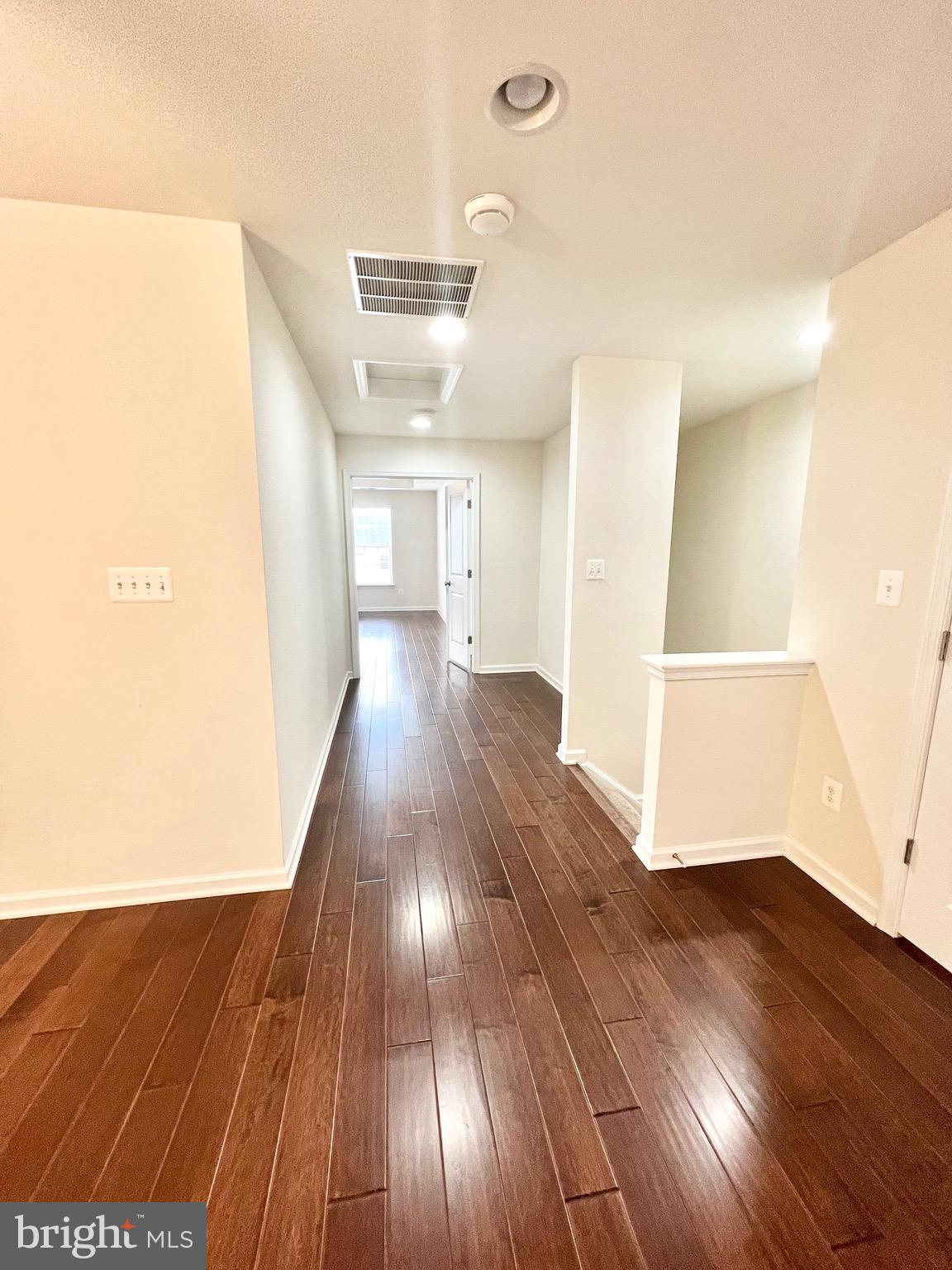 EMBREY MILL - Residential Lease