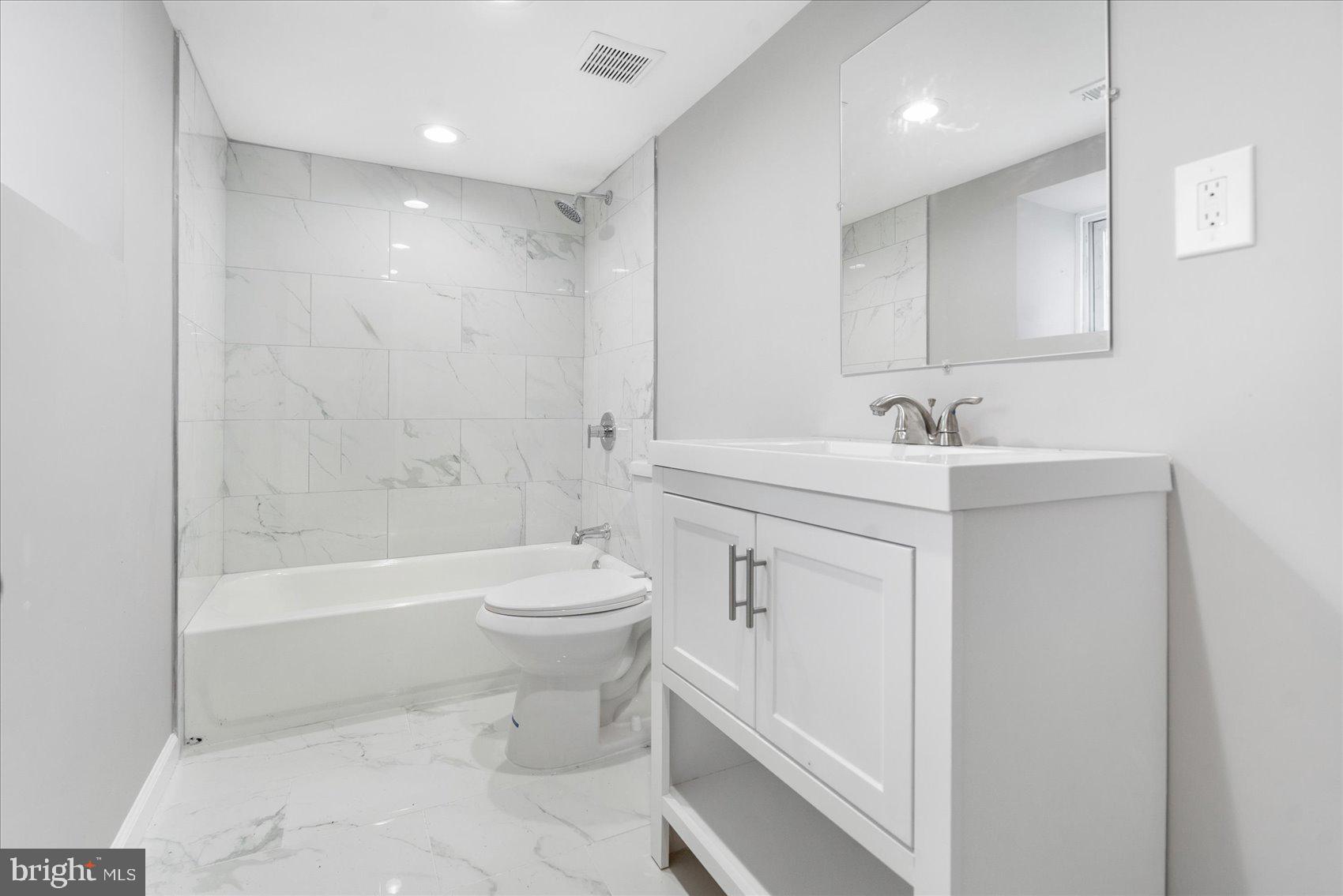 HARFORD PARK - Residential