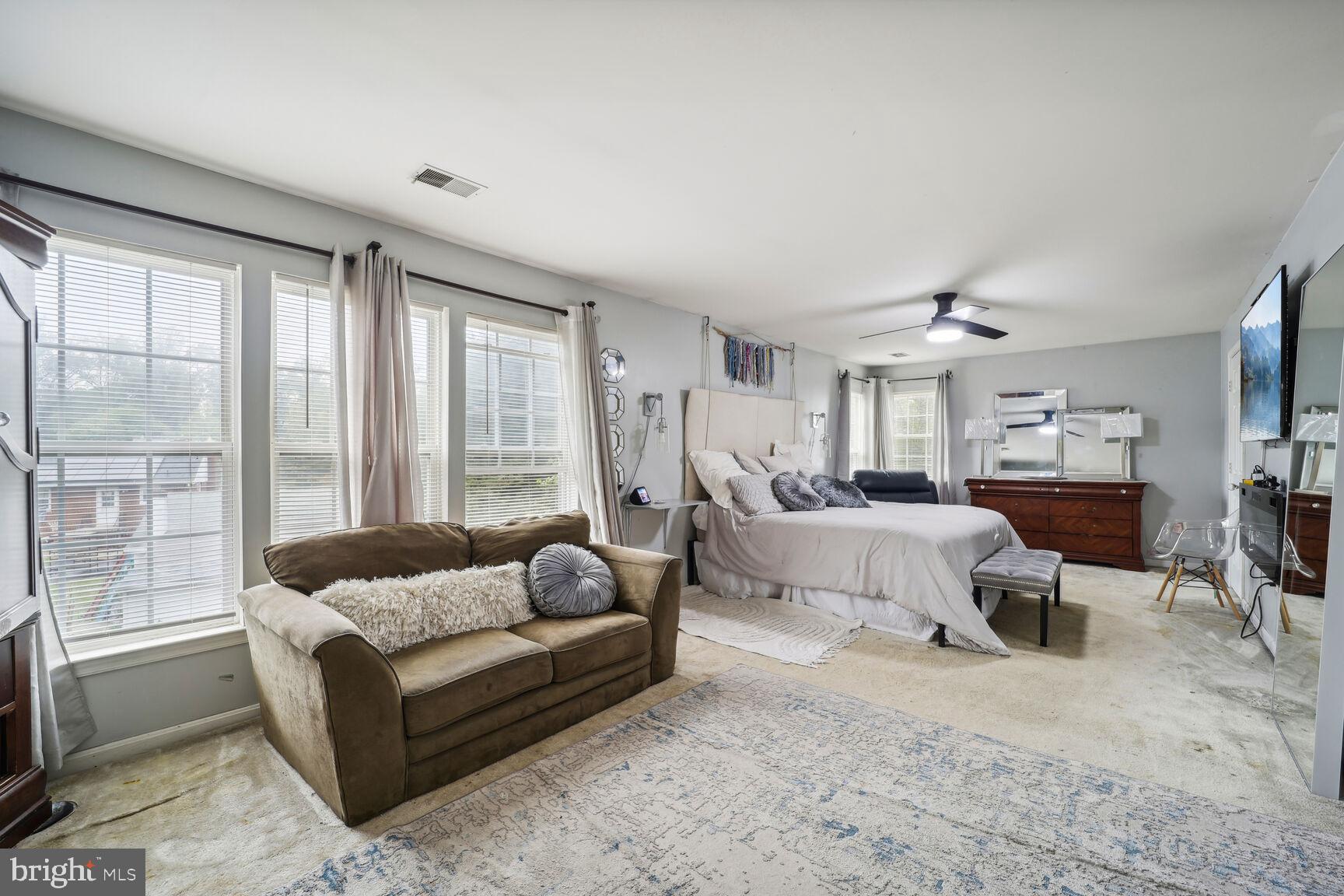 COUNTRYSIDE - Residential