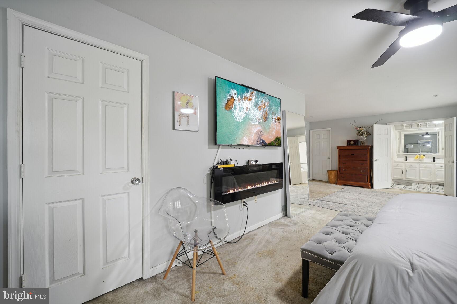 COUNTRYSIDE - Residential